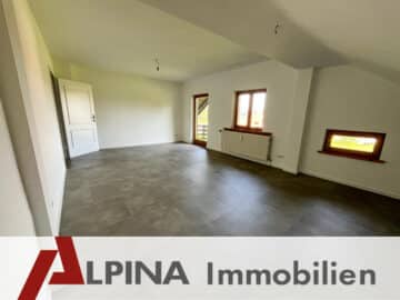 Ideale 2,5-Zimmer-Wohnung im schönen Übersee am Chiemsee!, 83236 Übersee, Dachgeschosswohnung zur Miete